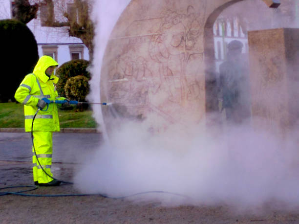 Best Commercial Building Pressure Washing  in Fredericksburg, IA